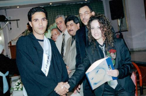 خريجين 2004